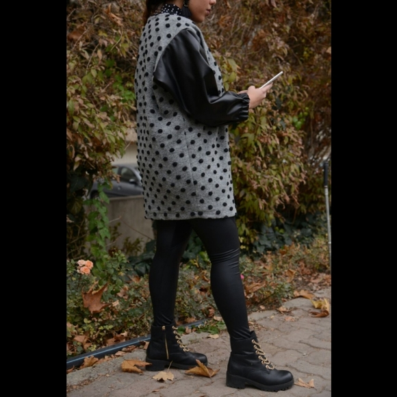 Coat - Picture 2 of 2